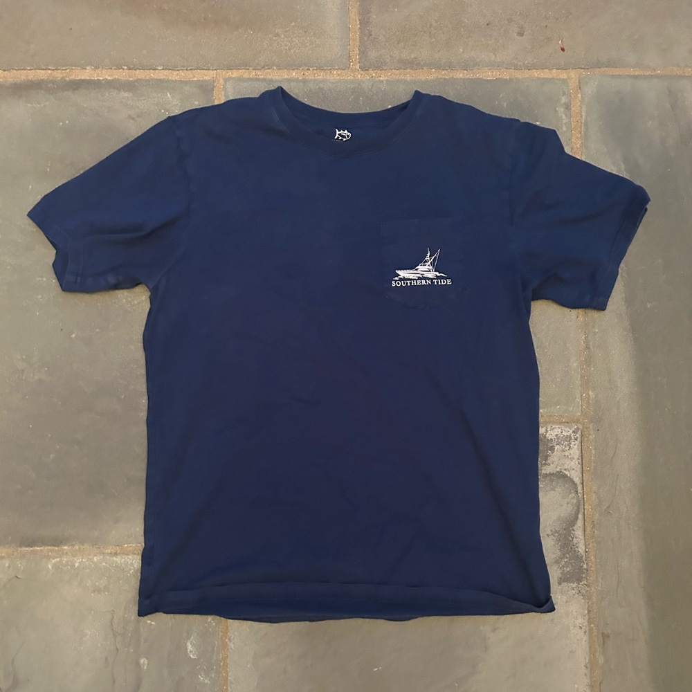 COPY - Southern Tide T-Shirt in Great Condition